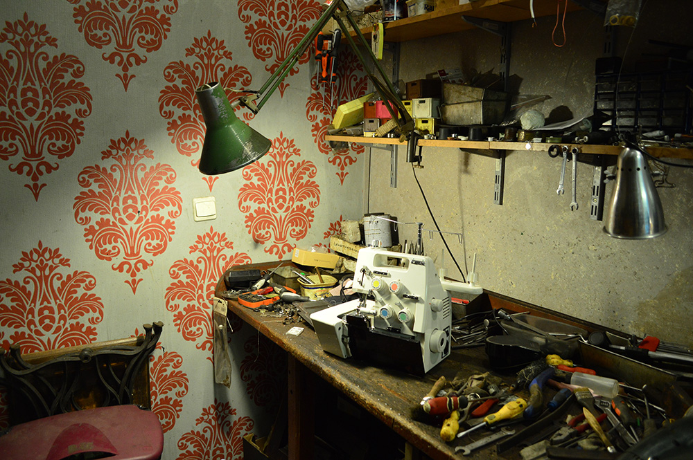 Pracownia naprawy maszyn do szycia Sławomira Dudika, ul. Wspólna 54A w Śródmieściu